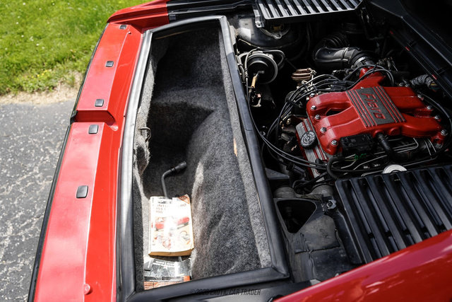 Used 1988 Pontiac Fiero GT RWD image 18