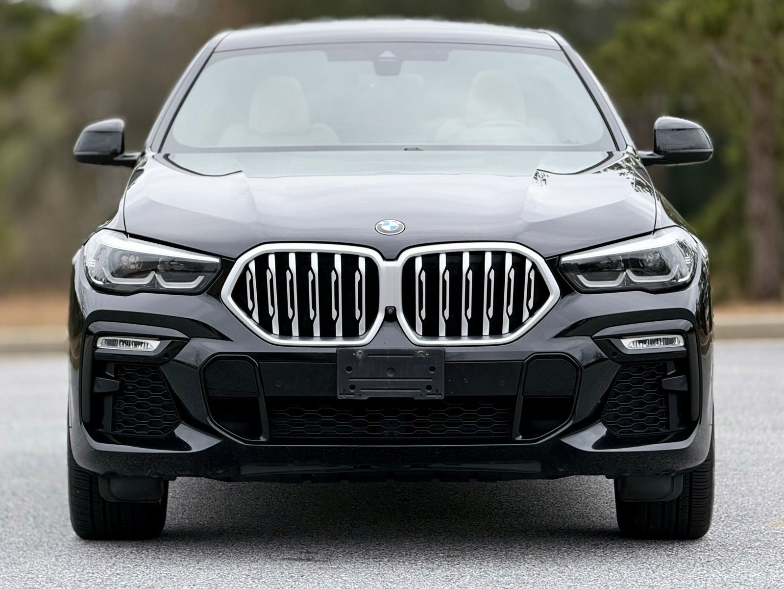 Used 2021 BMW X6 xDrive40i image 2