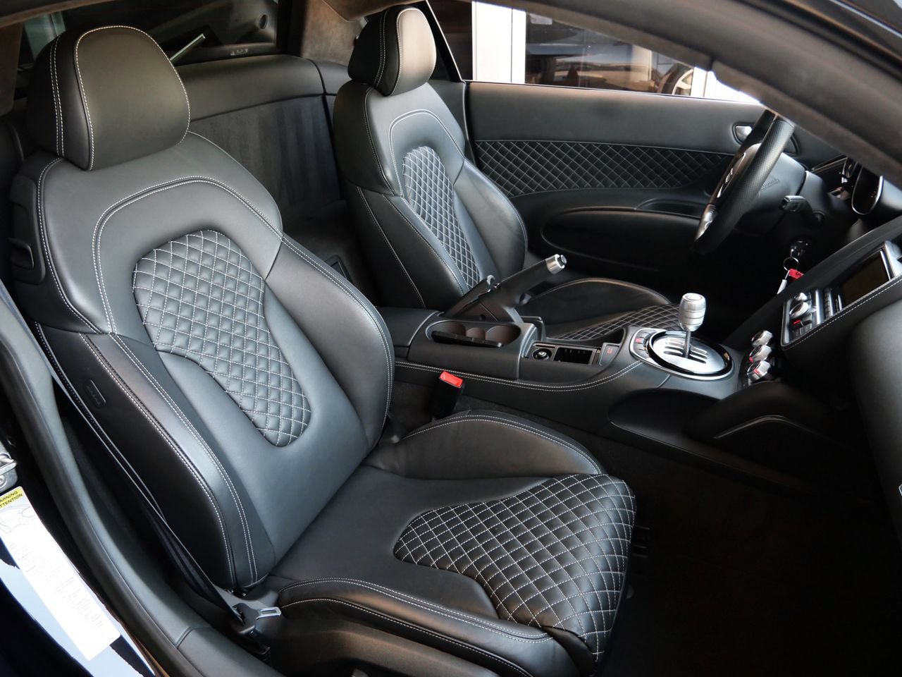 Used 2014 Audi R8 V10 AWD/4WD image 23