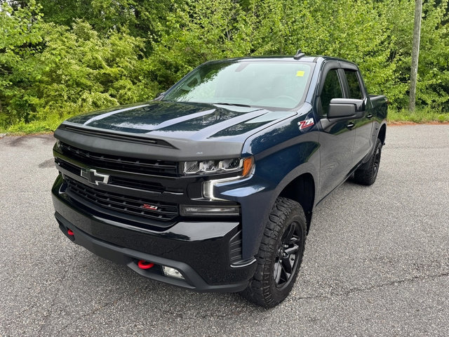 Used 2022 Chevrolet Silverado 1500 LT Trail Boss w/ Bed Protection Package AWD/4WD image 2