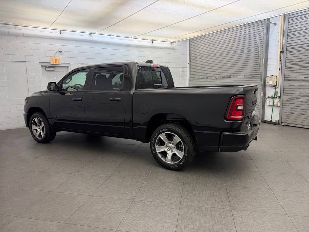 New 2026 RAM 1500 Express RWD image 5