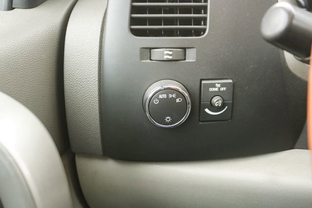 Used 2010 GMC Sierra 1500 SLE image 18