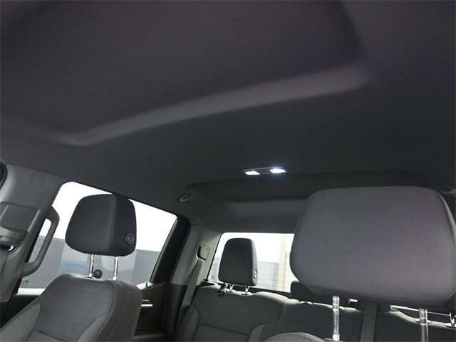 Used 2022 Chevrolet Silverado 1500 RST image 2