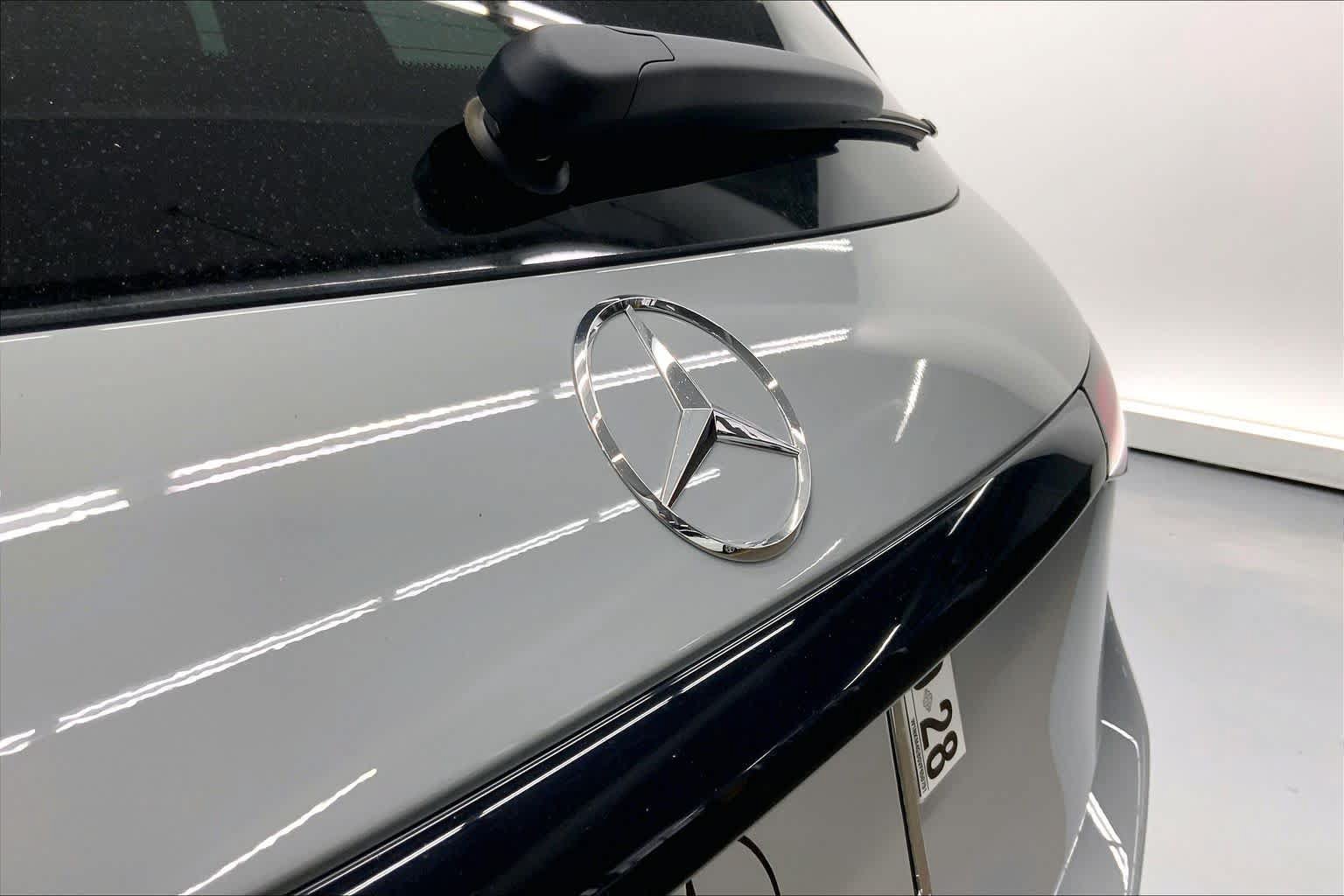 New 2027 Mercedes-Benz GLC 300 image 15