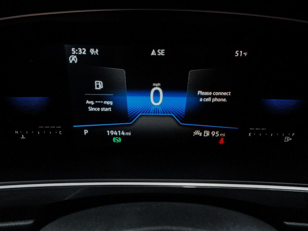 Used 2022 Volkswagen Tiguan SE w/ Panoramic Sunroof Package image 17