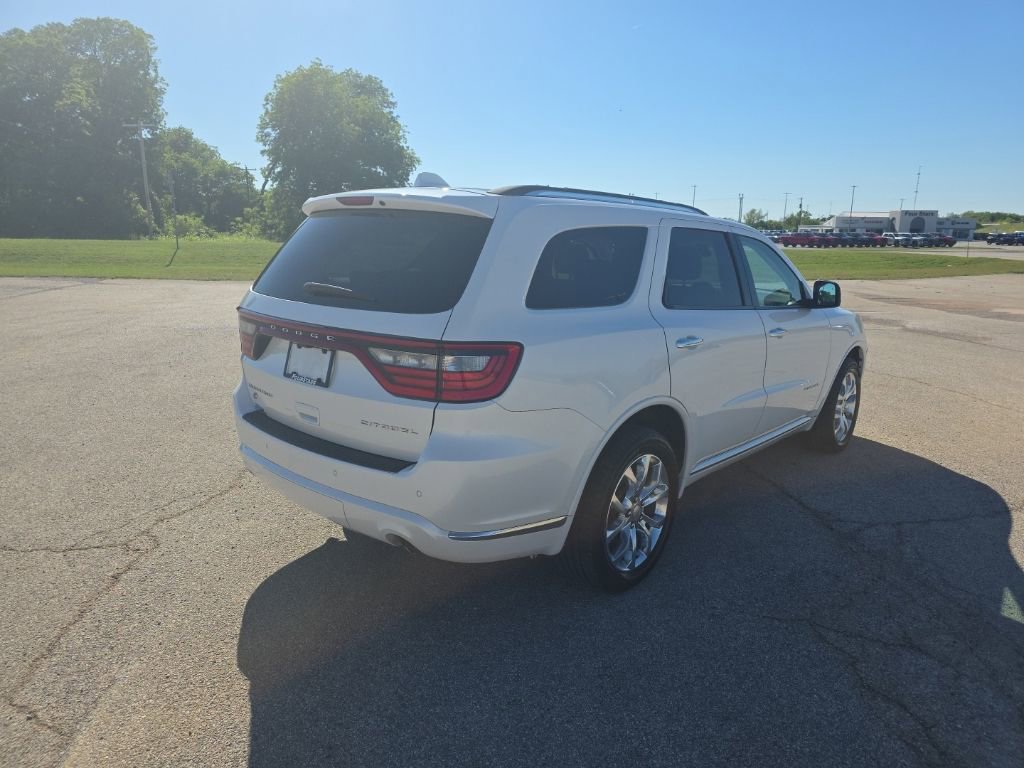 Used 2018 Dodge Durango Citadel w/ Technology Group AWD/4WD image 2