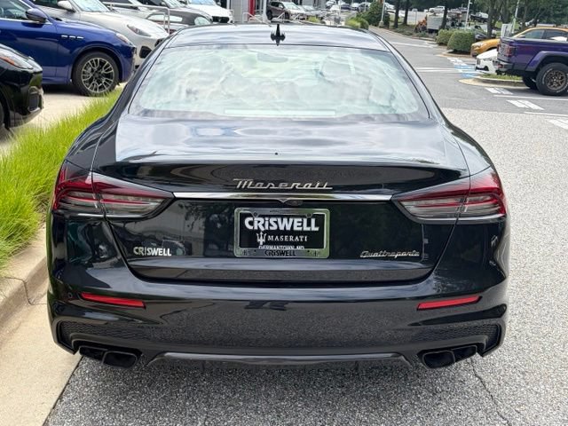 Used 2022 Maserati Quattroporte Trofeo RWD image 6