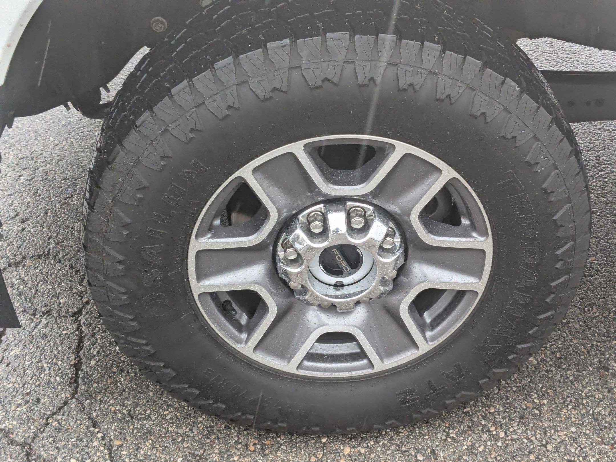 Used 2024 Ford F350 Lariat AWD/4WD image 13