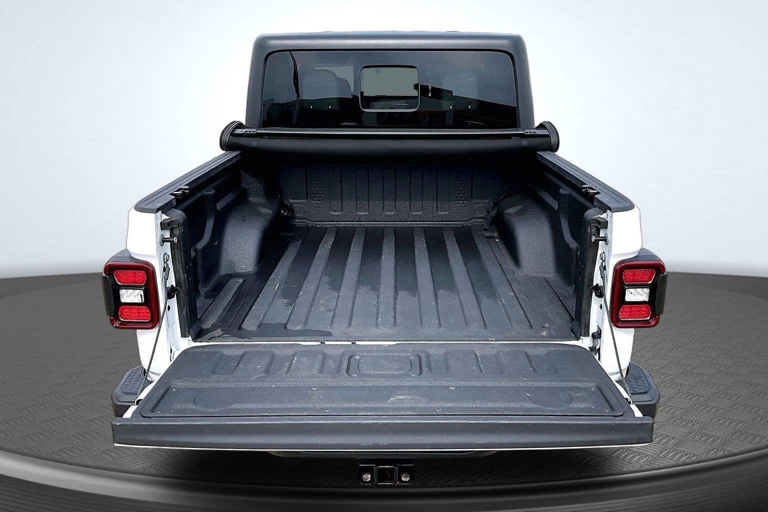 Used 2021 Jeep Gladiator Mojave w/ LED Lighting Group AWD/4WD image 5
