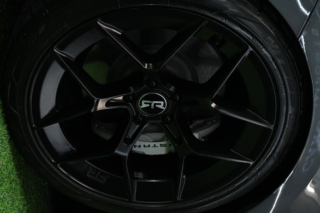 Used 2024 Ford Mustang GT Premium RWD image 9