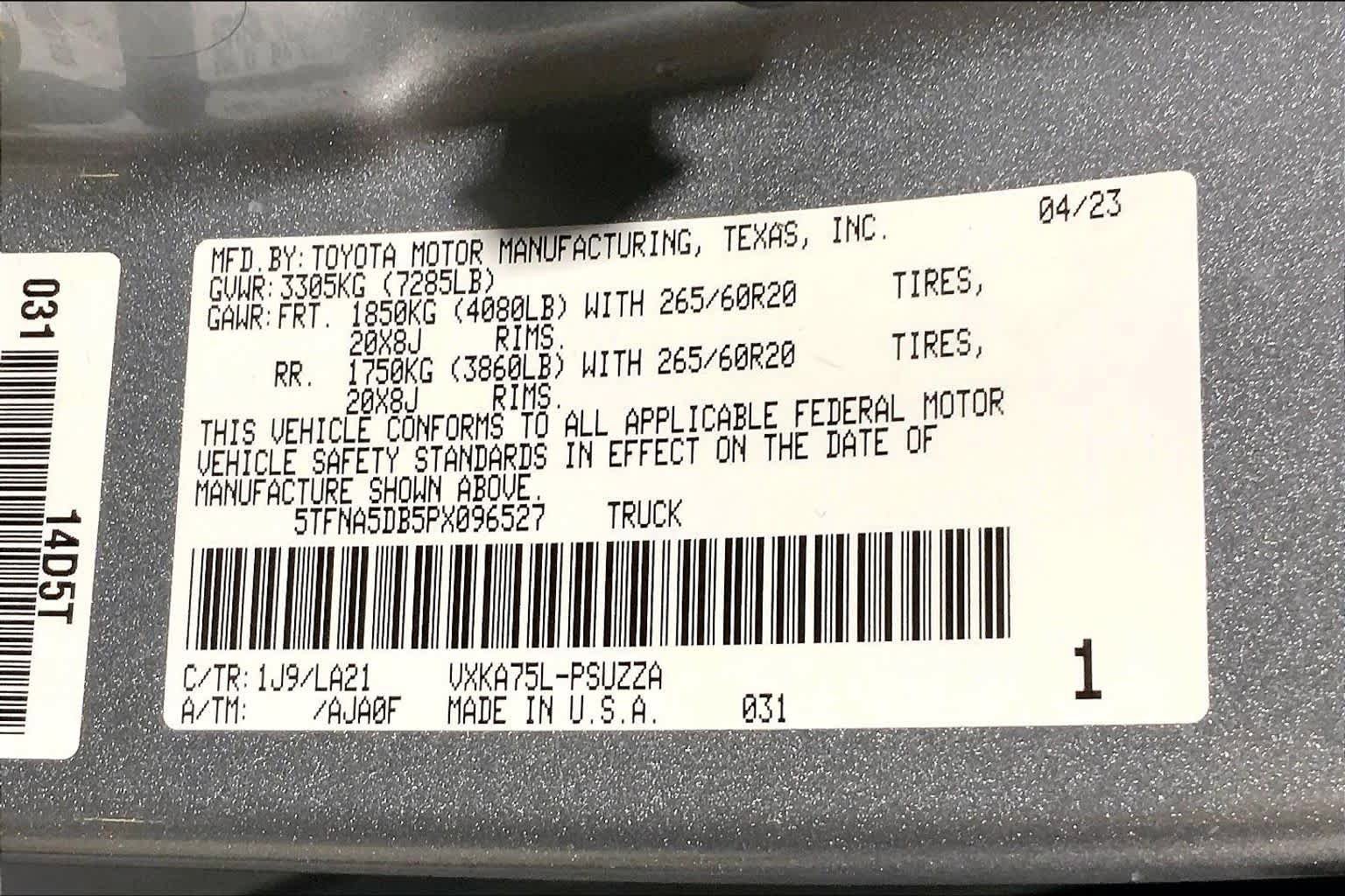 Used 2023 Toyota Tundra Platinum w/ Advanced Package AWD/4WD image 37