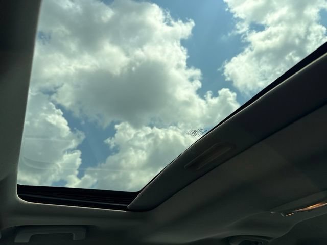 Used 2012 Ford Taurus Limited FWD image 30