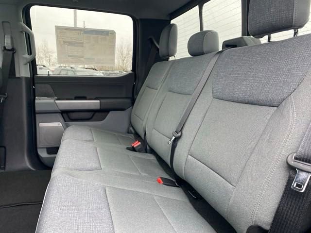 New 2024 Ford F150 XLT w/ Equipment Group 303A High image 17