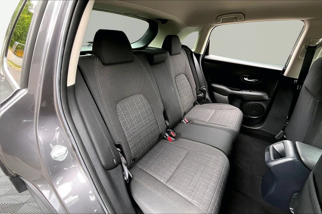 Certified 2024 Honda HR-V LX image 17