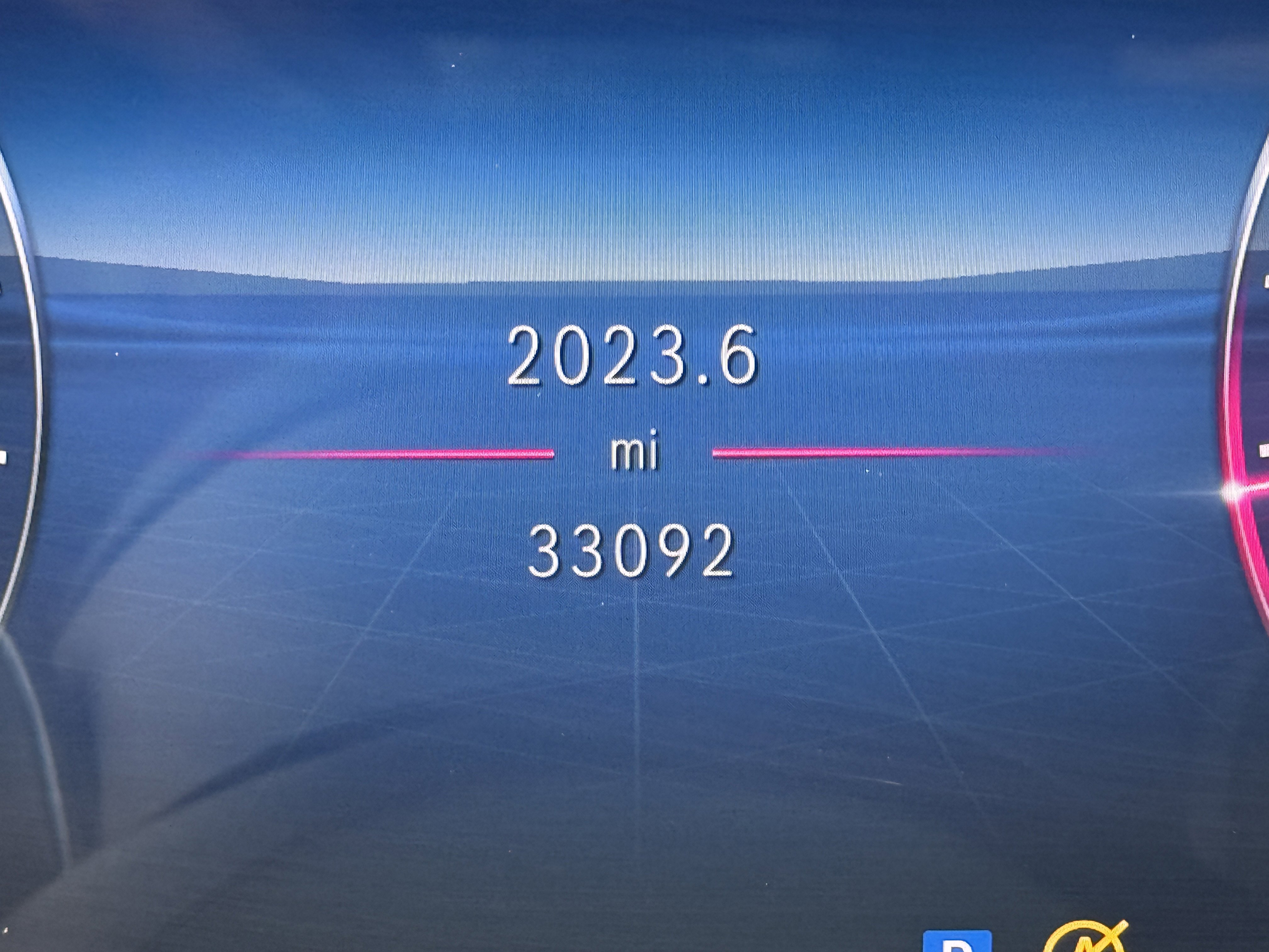 Used 2024 Mercedes-Benz E 350 4MATIC Sedan image 23