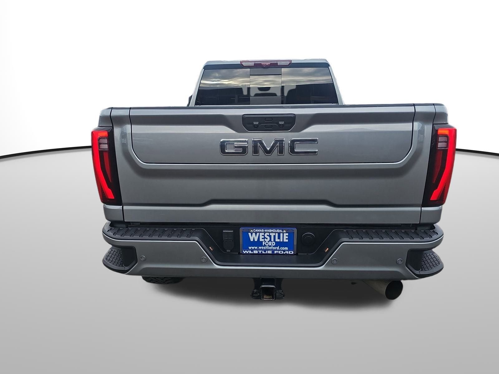 Used 2025 GMC Sierra 3500 Denali Ultimate image 5