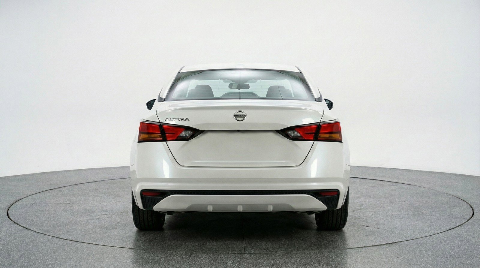 Used 2025 Nissan Altima 2.5 SV image 7