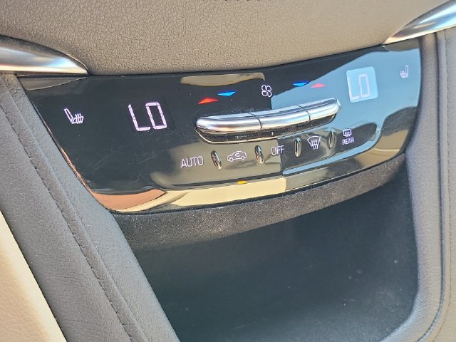 Certified 2019 Cadillac XT5 AWD image 29