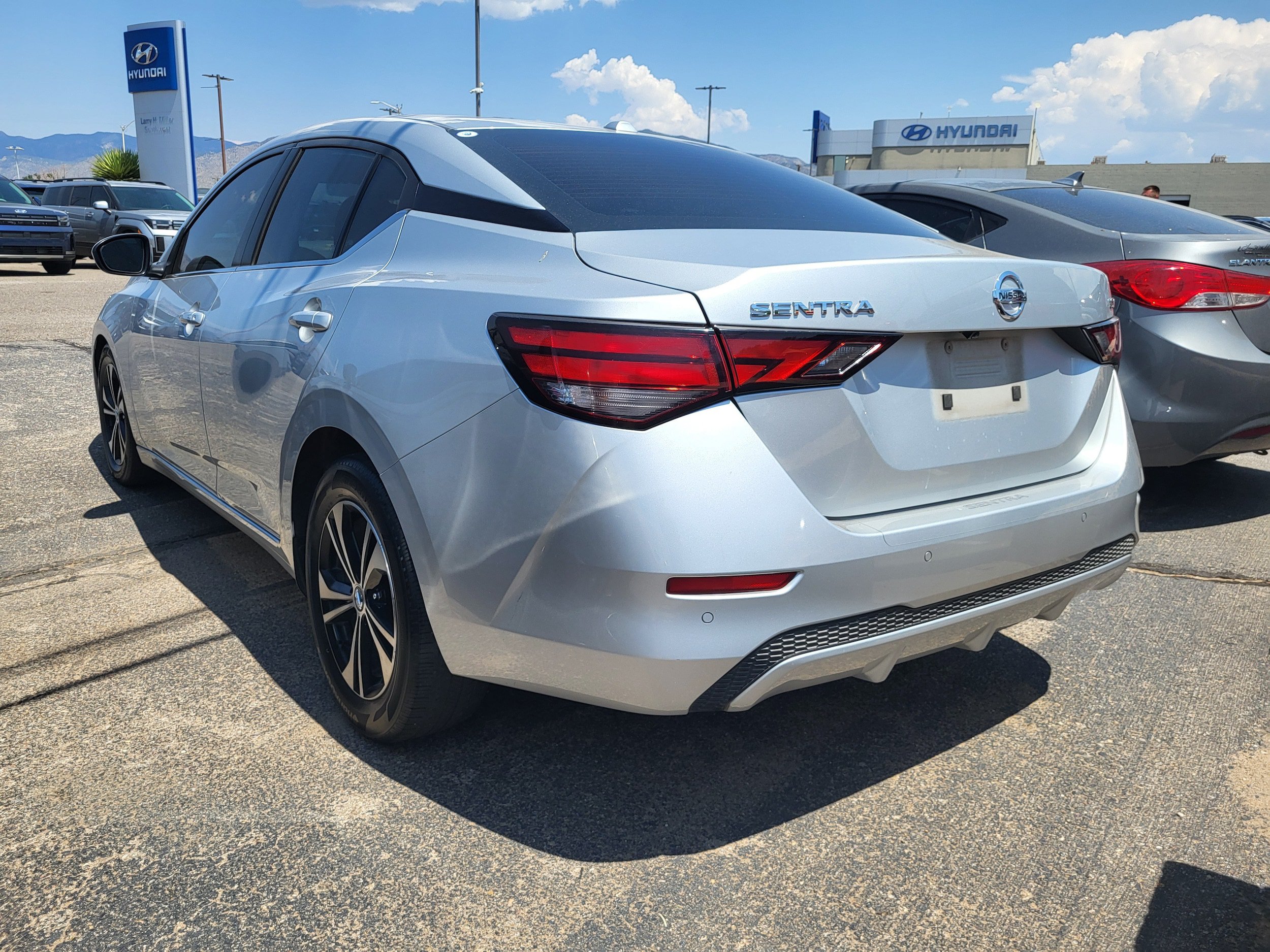 Used 2023 Nissan Sentra SV w/ All-Weather Package FWD image 17