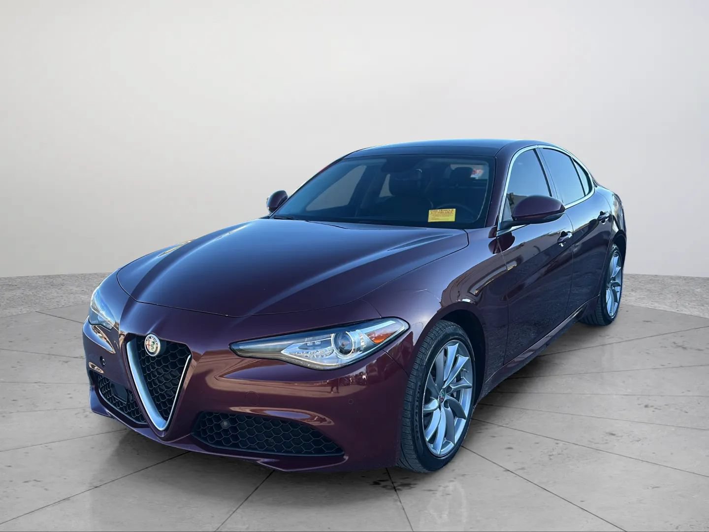 Used 2017 Alfa Romeo Giulia Ti AWD/4WD image 9