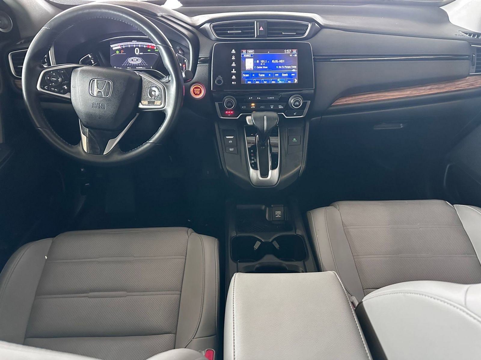 Used 2019 Honda CR-V Touring image 3
