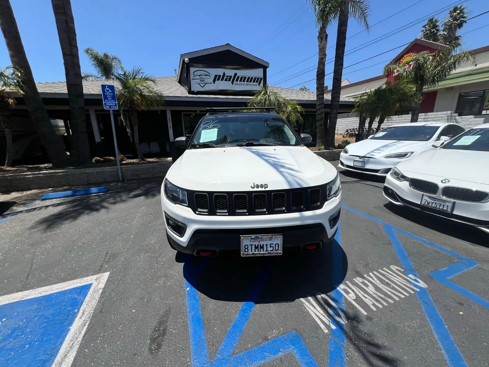 Used 2019 Jeep Compass Trailhawk image 2