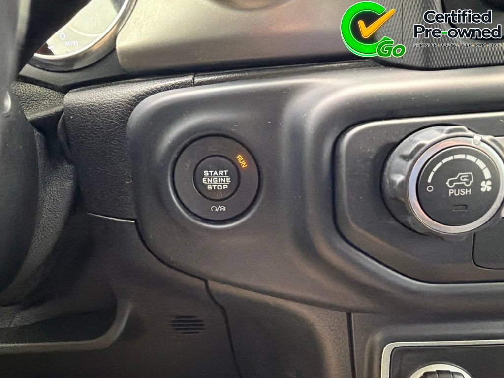 Certified 2019 Jeep Wrangler Unlimited Sport S AWD/4WD image 59