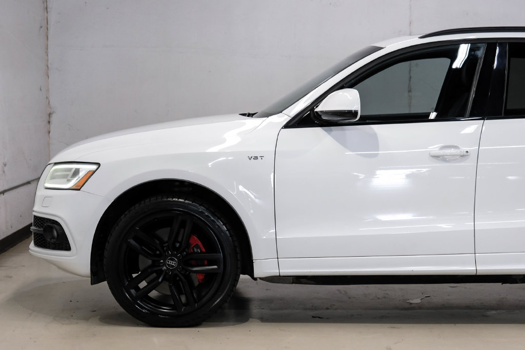 Used 2016 Audi SQ5 Premium Plus w/ Technology Package AWD/4WD image 15