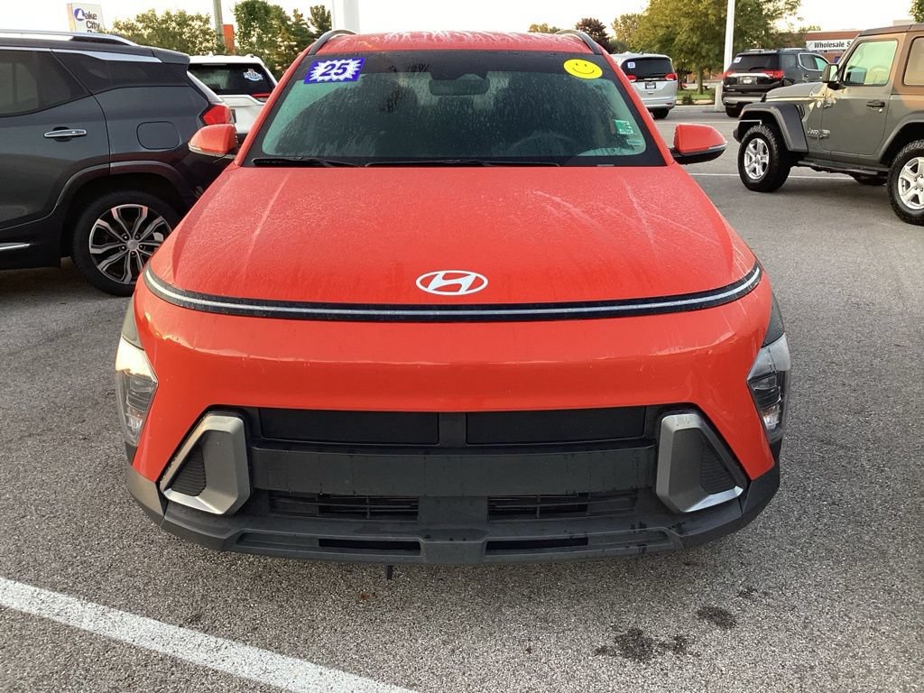 Used 2025 Hyundai Kona SEL FWD image 1