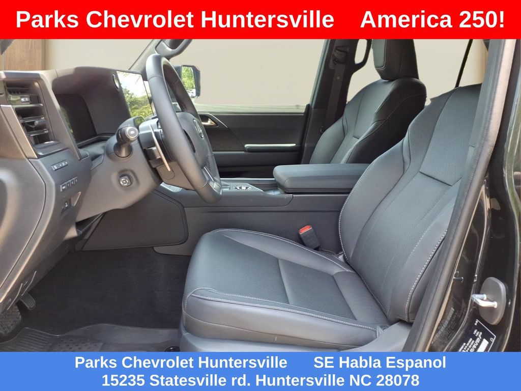 Used 2025 Lexus GX 550 w/ Cold Area Package AWD/4WD image 16