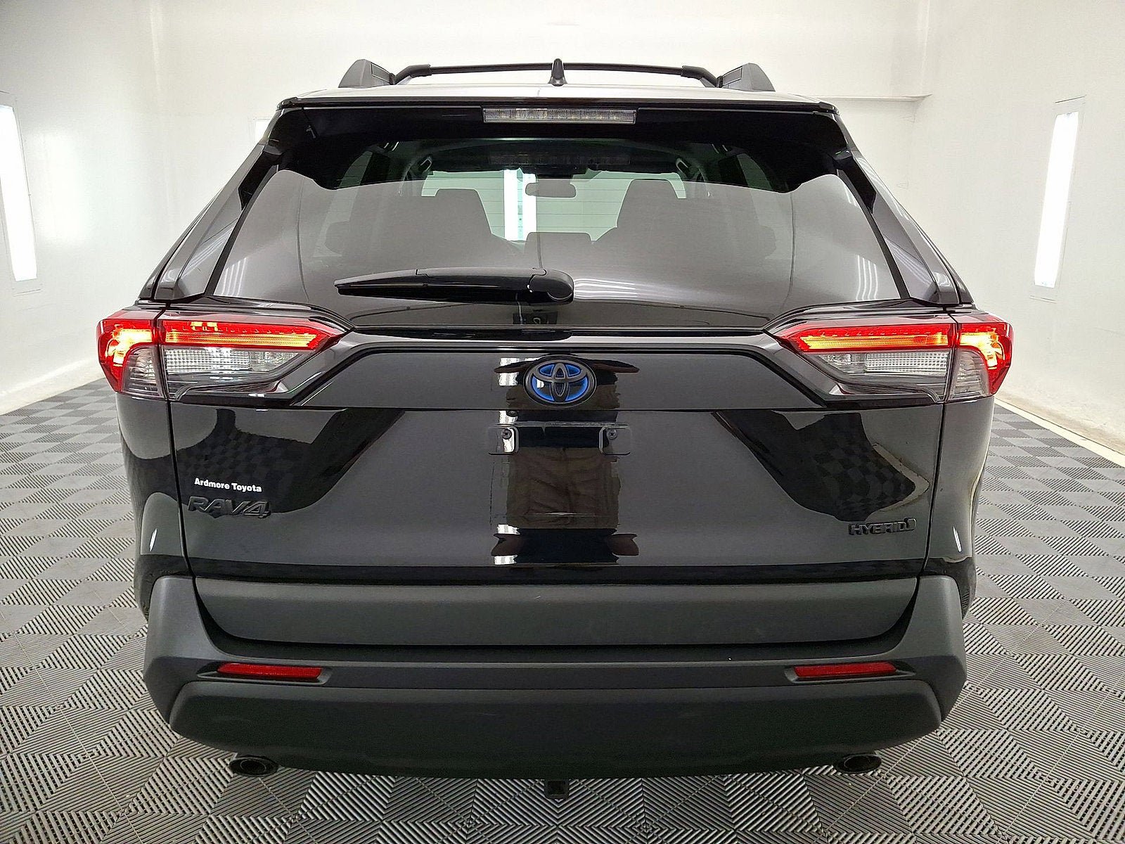Certified 2024 Toyota RAV4 AWD Hybrid image 22