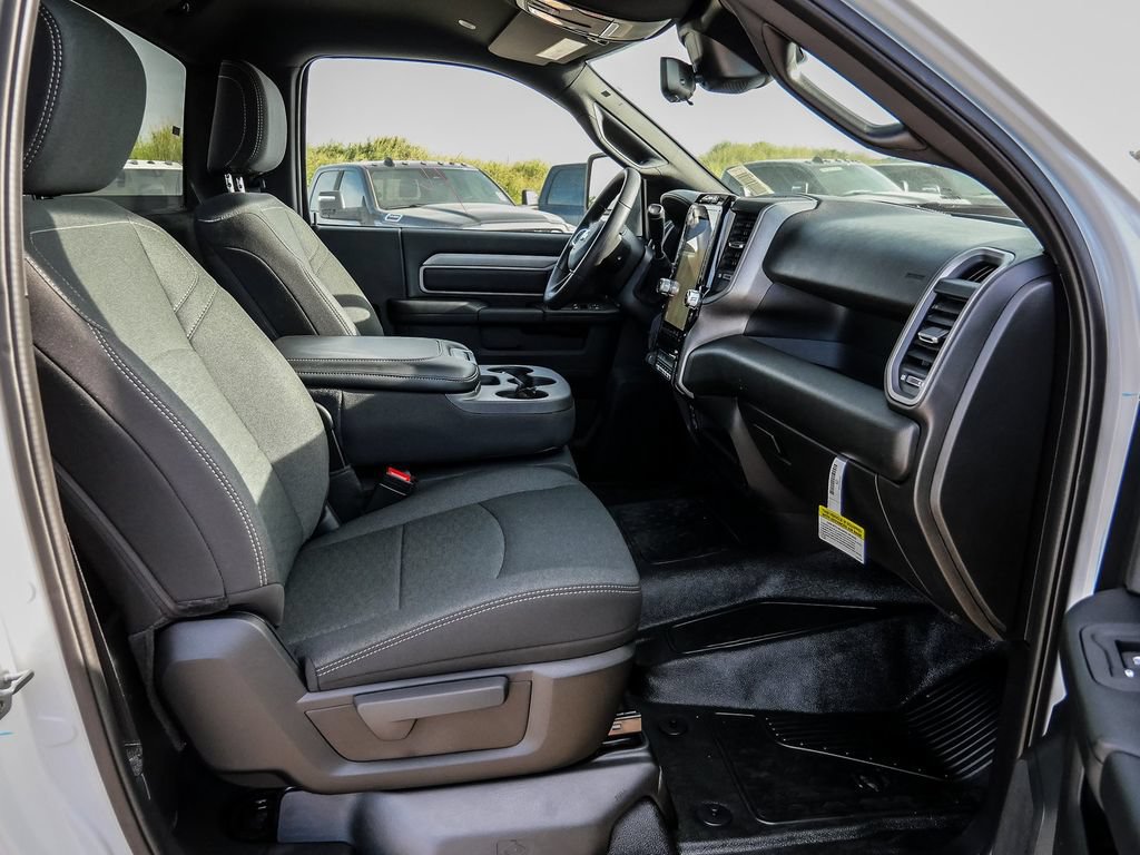 New 2026 RAM 4500 Tradesman RWD image 31