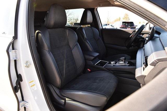 Used 2024 Mitsubishi Outlander Ralliart image 24