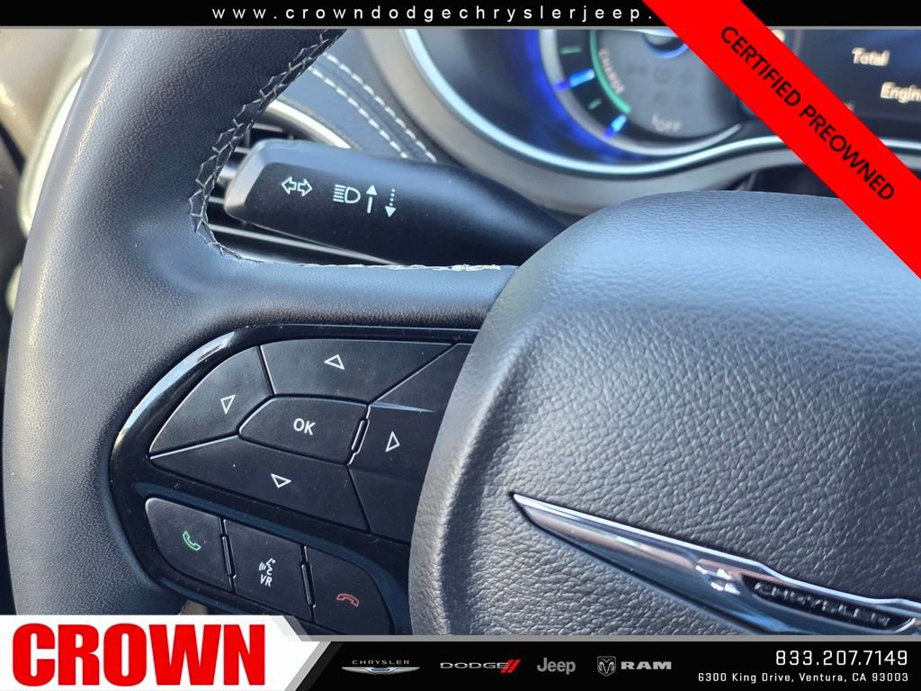 Certified 2024 Chrysler Pacifica Premium image 32