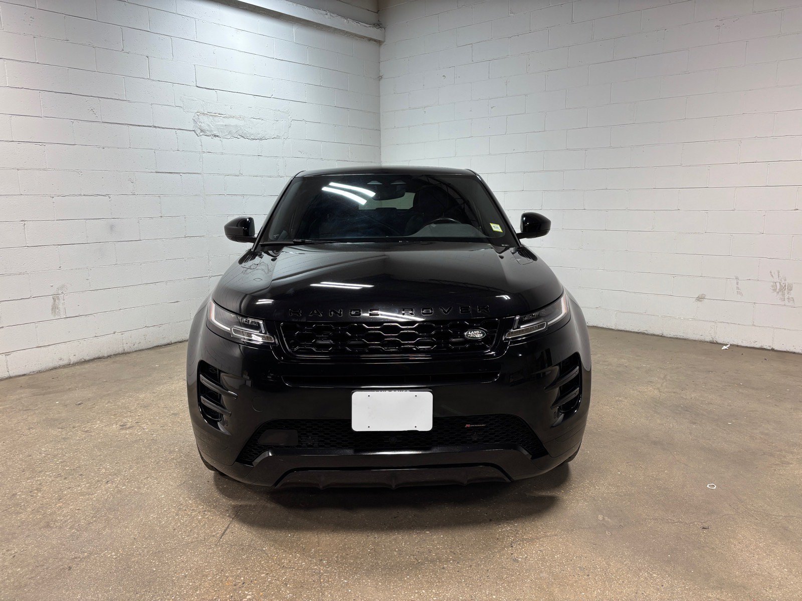 Used 2023 Land Rover Range Rover Evoque R-Dynamic S AWD/4WD image 3