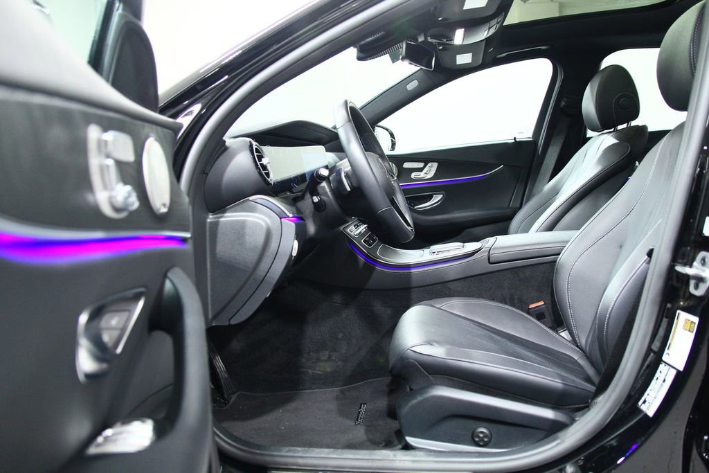 Certified 2022 Mercedes-Benz E 350 4MATIC Sedan image 4