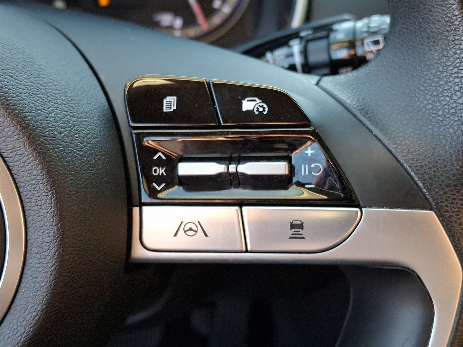 Certified 2023 Hyundai Tucson SEL AWD/4WD image 25