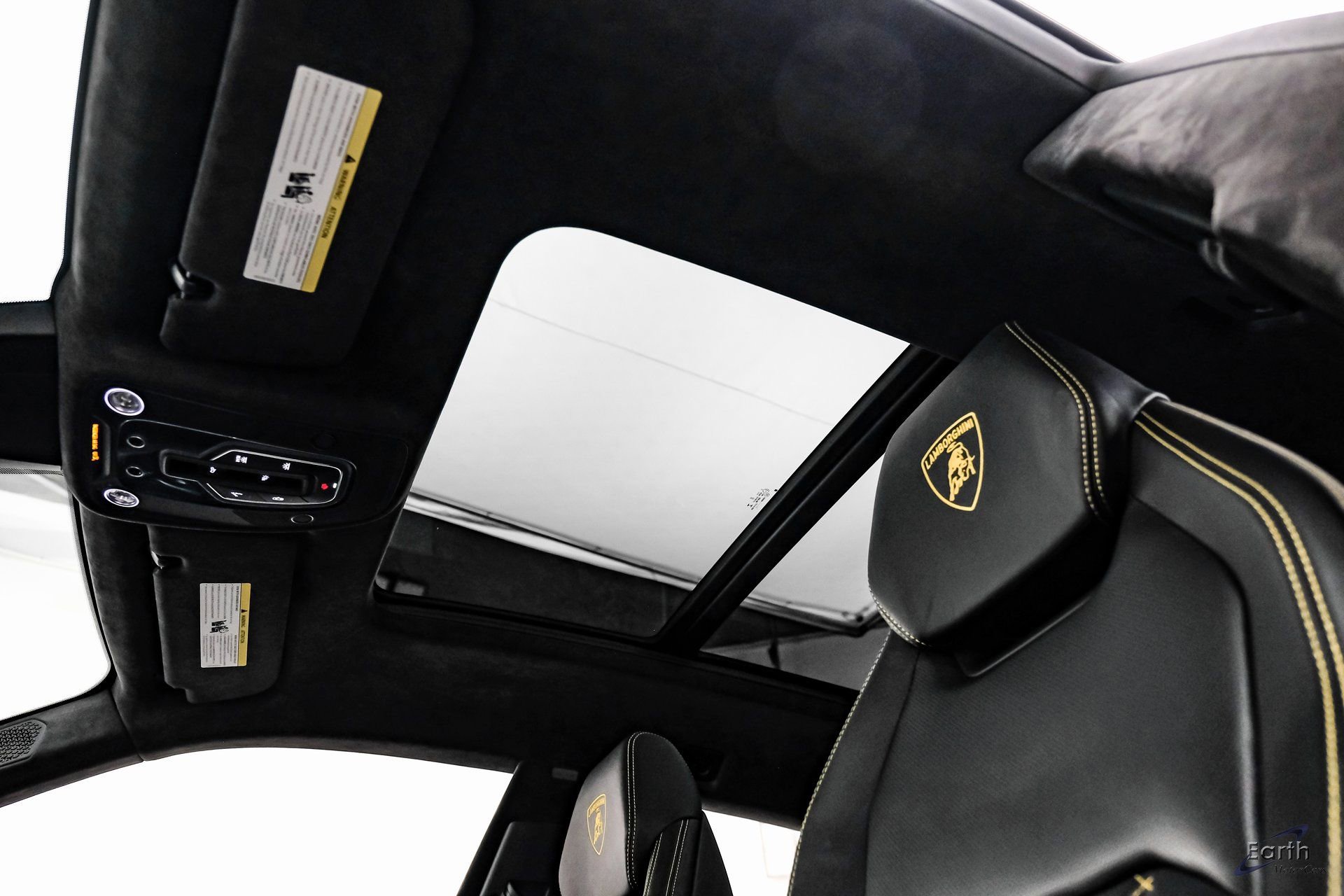 Used 2021 Lamborghini Urus image 42