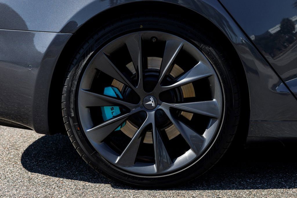 Used 2020 Tesla Model S Performance image 11
