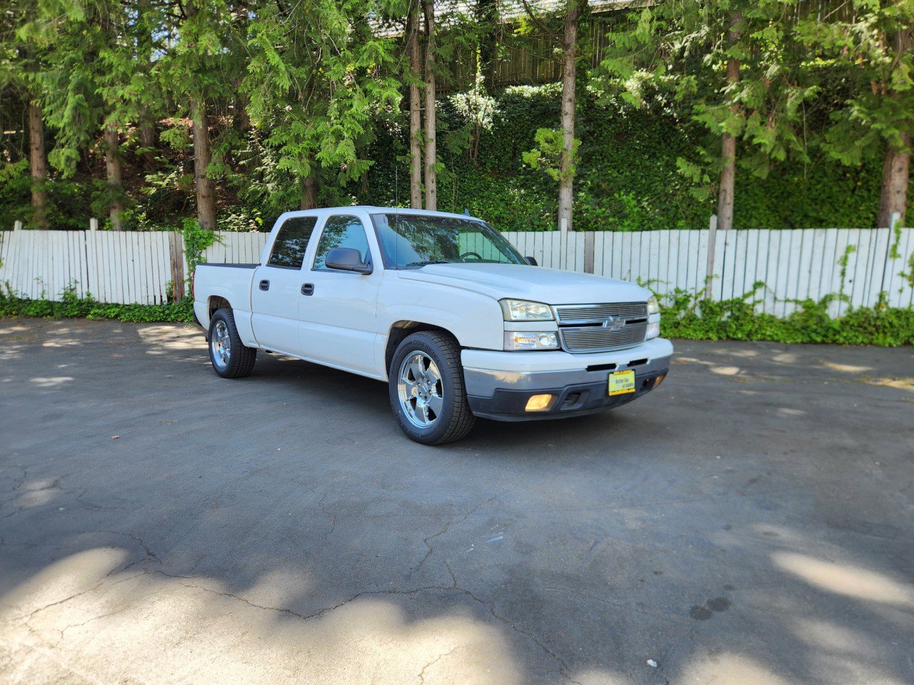 Used 2006 Chevrolet Silverado 1500 LT w/ Onstar Plus Package RWD image 19