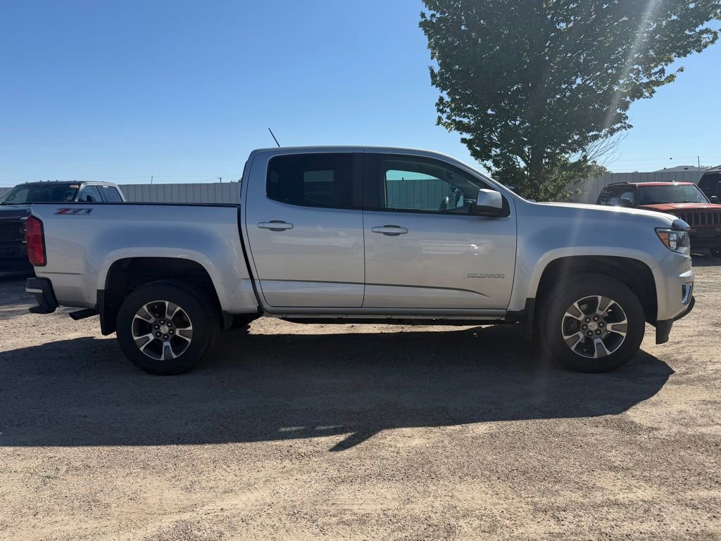 Used 2017 Chevrolet Colorado Z71 AWD/4WD image 6