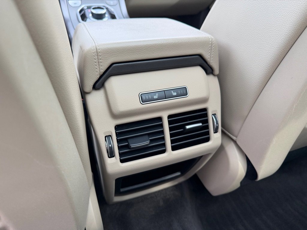 Used 2019 Land Rover Range Rover Evoque SE AWD/4WD image 23