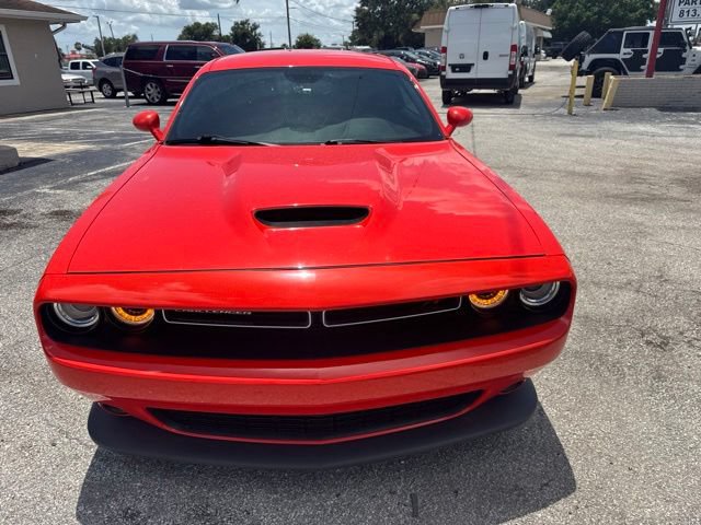 Used 2020 Dodge Challenger R/T RWD image 2