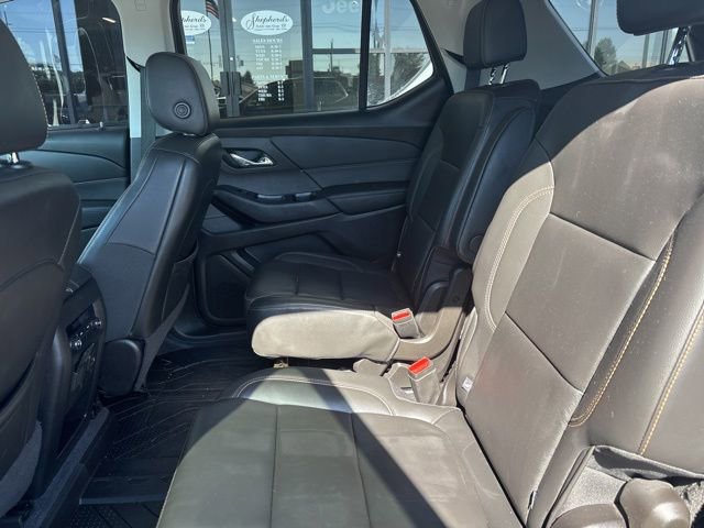 Used 2021 Chevrolet Traverse LT w/ LT Premium Package AWD/4WD image 9