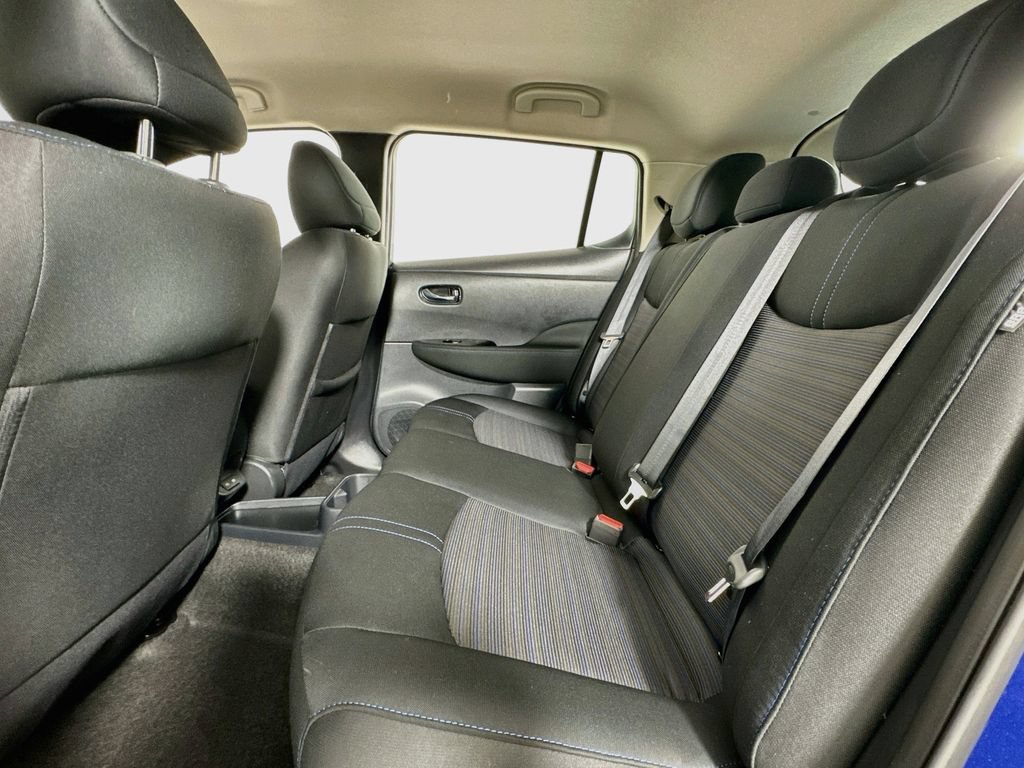 Used 2025 Nissan Leaf SV Plus FWD image 11