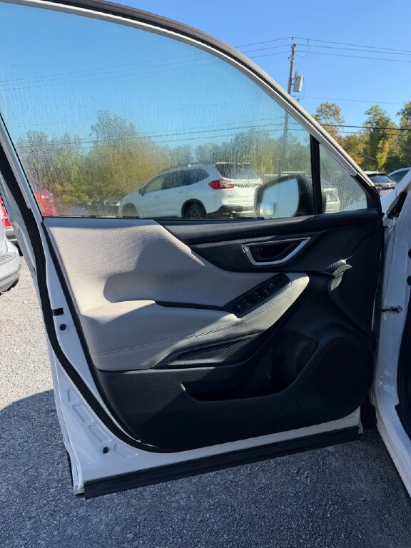 Certified 2022 Subaru Forester image 17