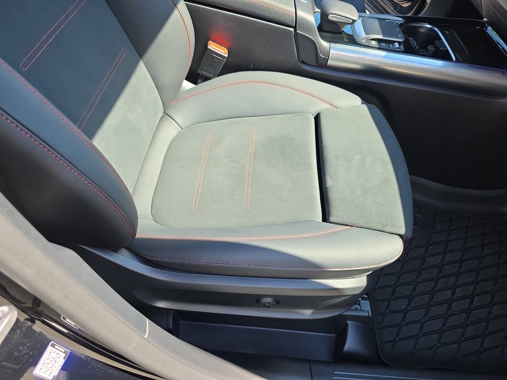 Used 2021 Mercedes-Benz GLA 250 4MATIC image 12
