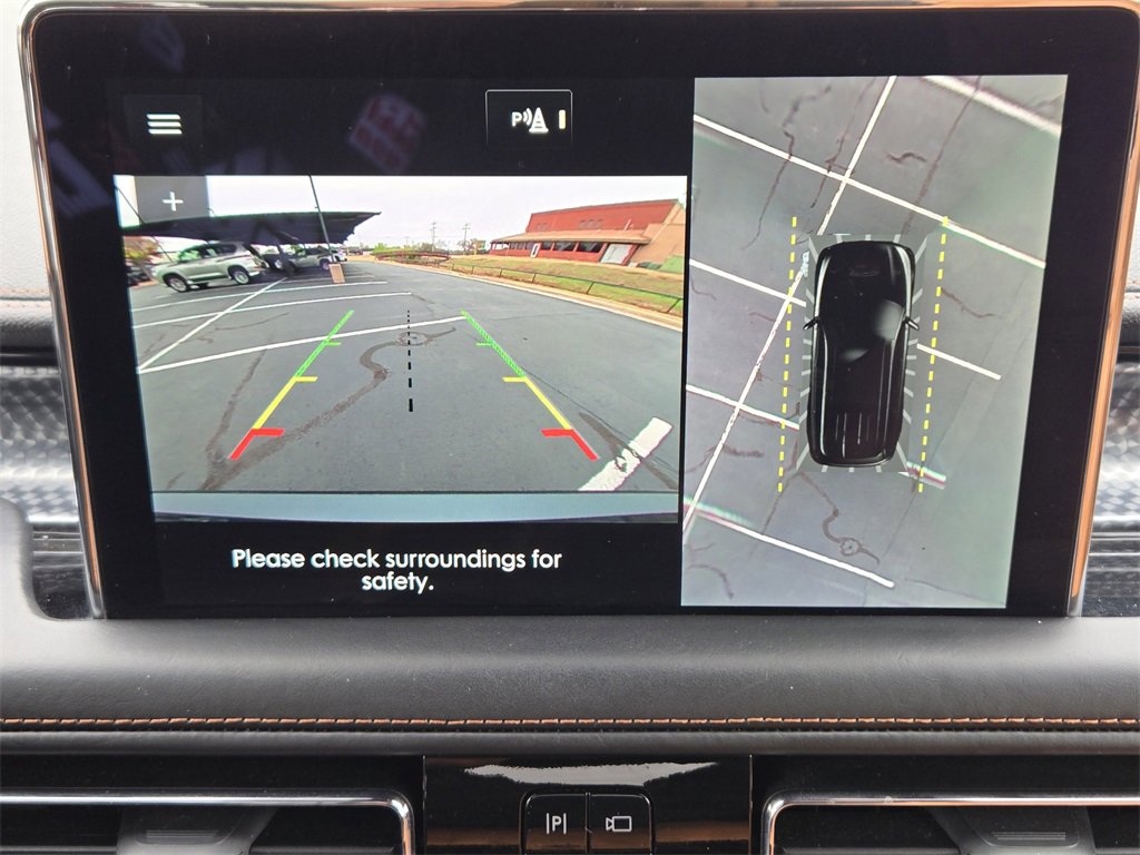 Used 2023 Lincoln Aviator Black Label w/ Class IV Trailer Tow Package image 18