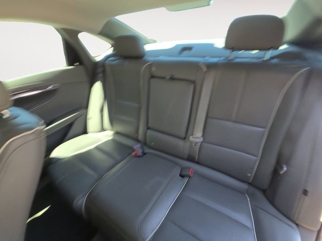 Used 2015 Chevrolet Impala LTZ FWD image 13