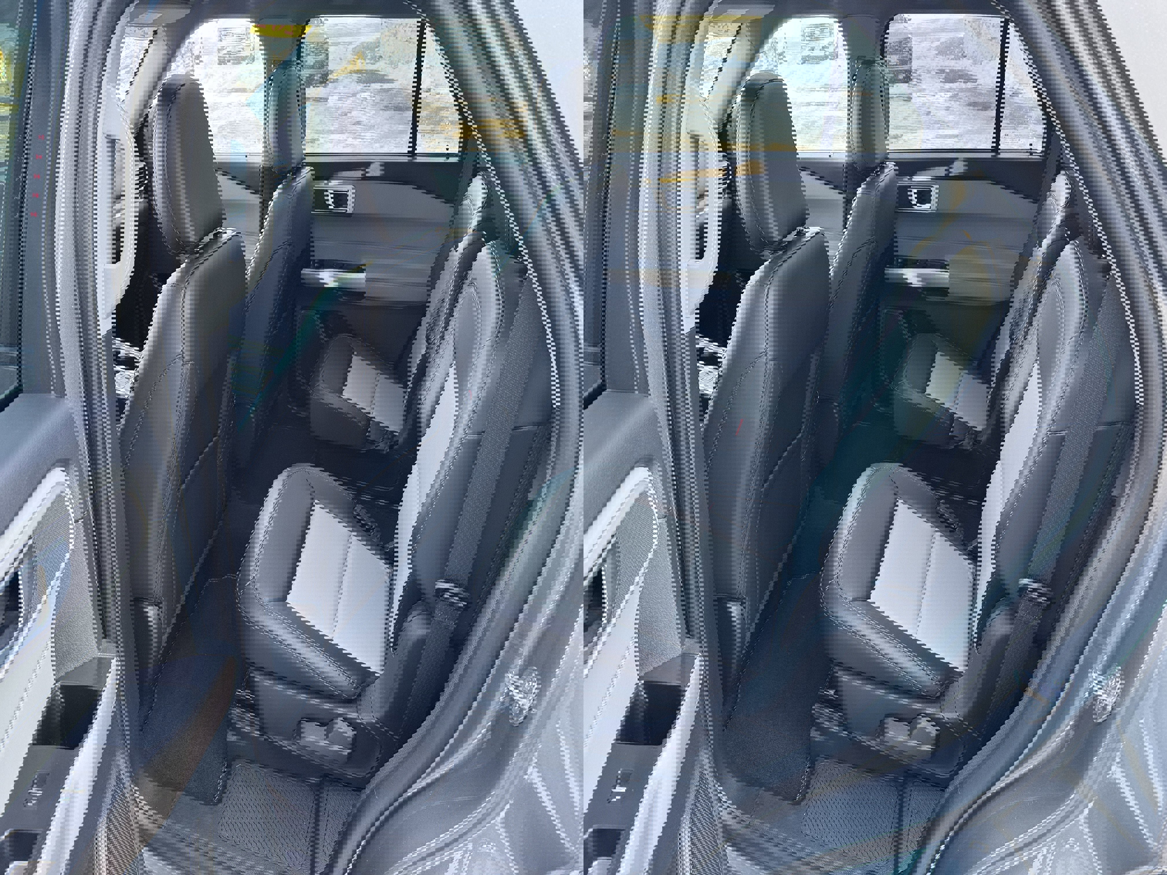 Used 2023 Ford Explorer XLT w/ Equipment Group 202A image 30